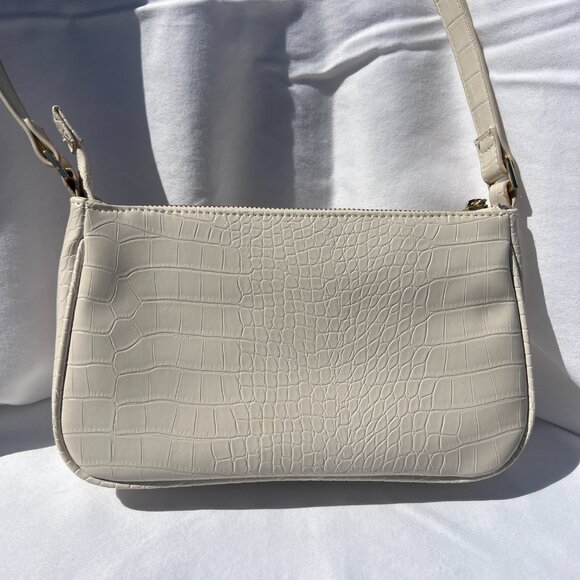 A New Day Off White Croc Embossed Shoulder Bag - Picture 3 of 12
